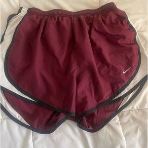 Women’s maroon Nike shorts